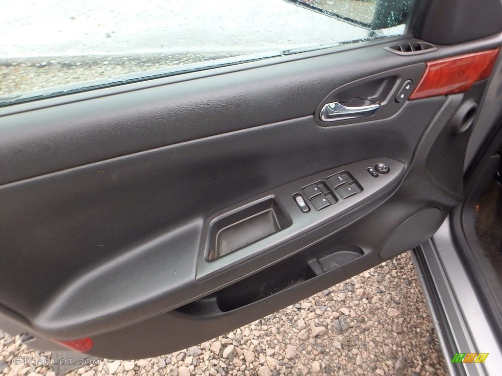 2006 Impala LT - Dark Silver Metallic / Ebony Black photo #10