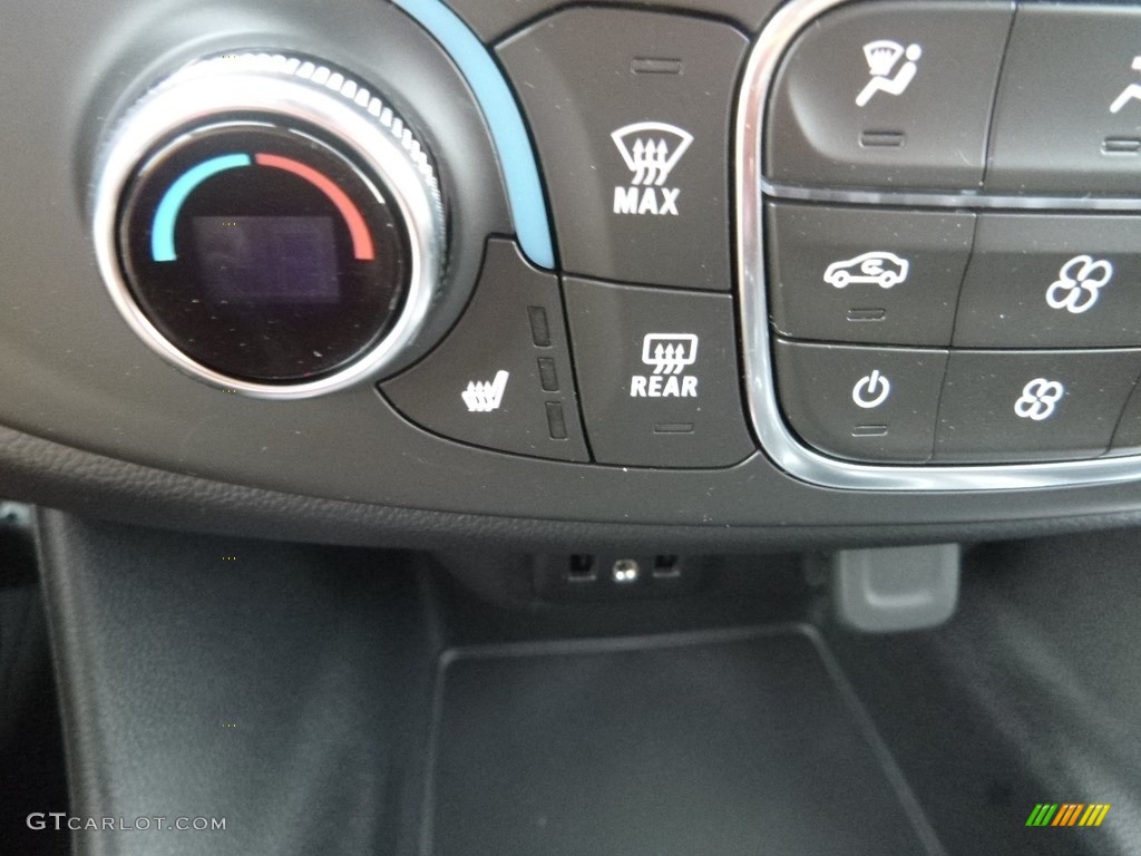 2019 Traverse LT AWD - Graphite Metallic / Jet Black photo #18