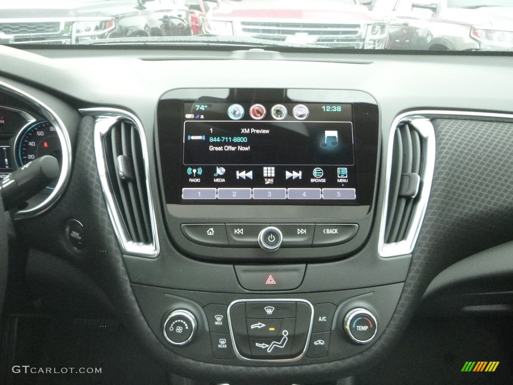 2018 Malibu LT - Mosaic Black Metallic / Jet Black photo #17
