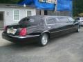 2000 Black Lincoln Town Car Executive Limousine  photo #5