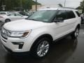 2018 White Platinum Ford Explorer XLT 4WD  photo #5
