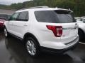 2018 White Platinum Ford Explorer XLT 4WD  photo #6