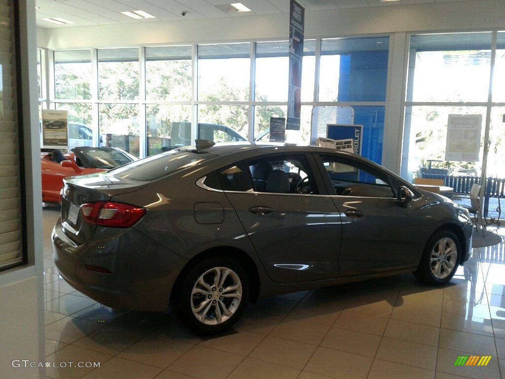 2019 Cruze LT - Satin Steel Gray Metallic / Jet Black/­Galvanized photo #5