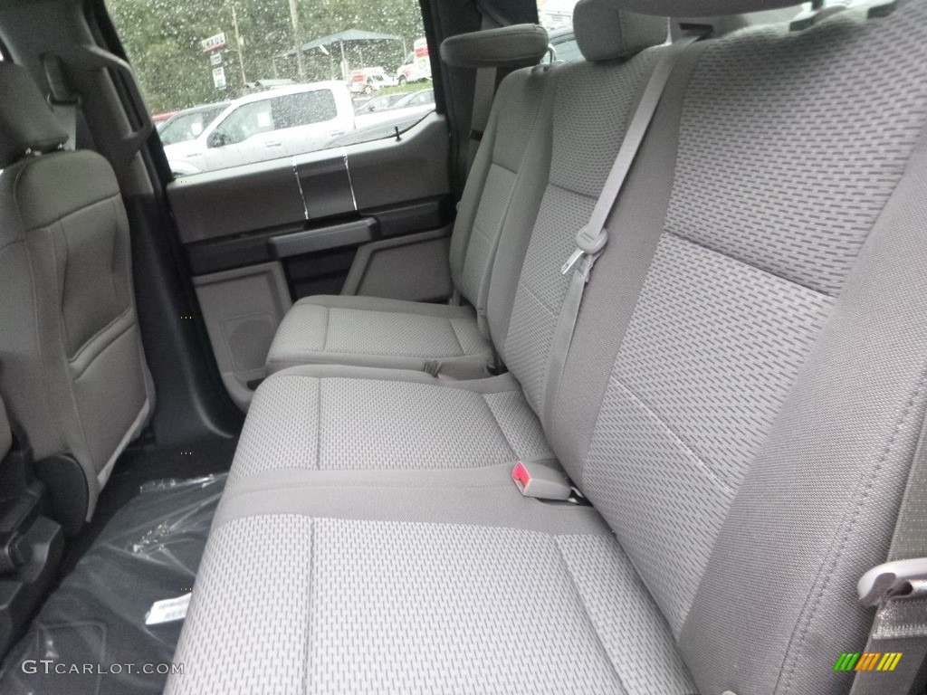 2018 Ford F150 XLT SuperCrew 4x4 Rear Seat Photo #129754019