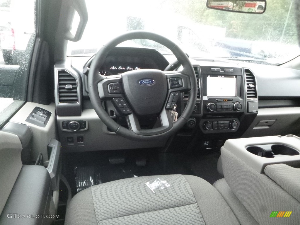 2018 Ford F150 XLT SuperCrew 4x4 Dashboard Photos