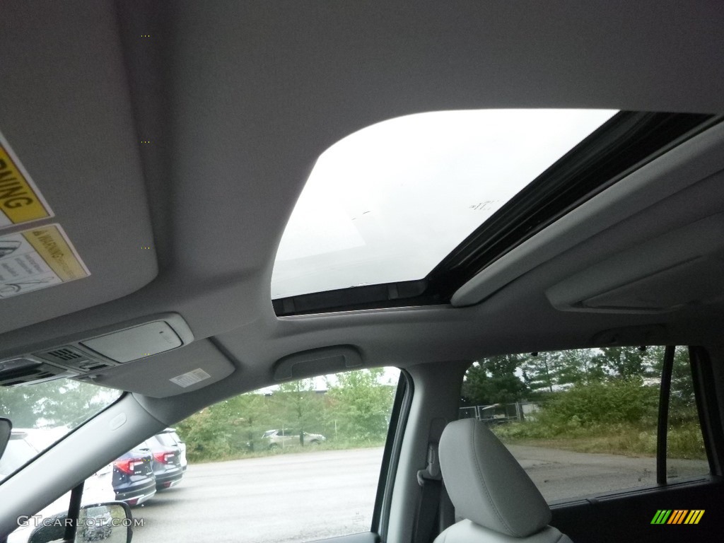 2019 Pilot Touring AWD - Lunar Silver Metallic / Gray photo #12