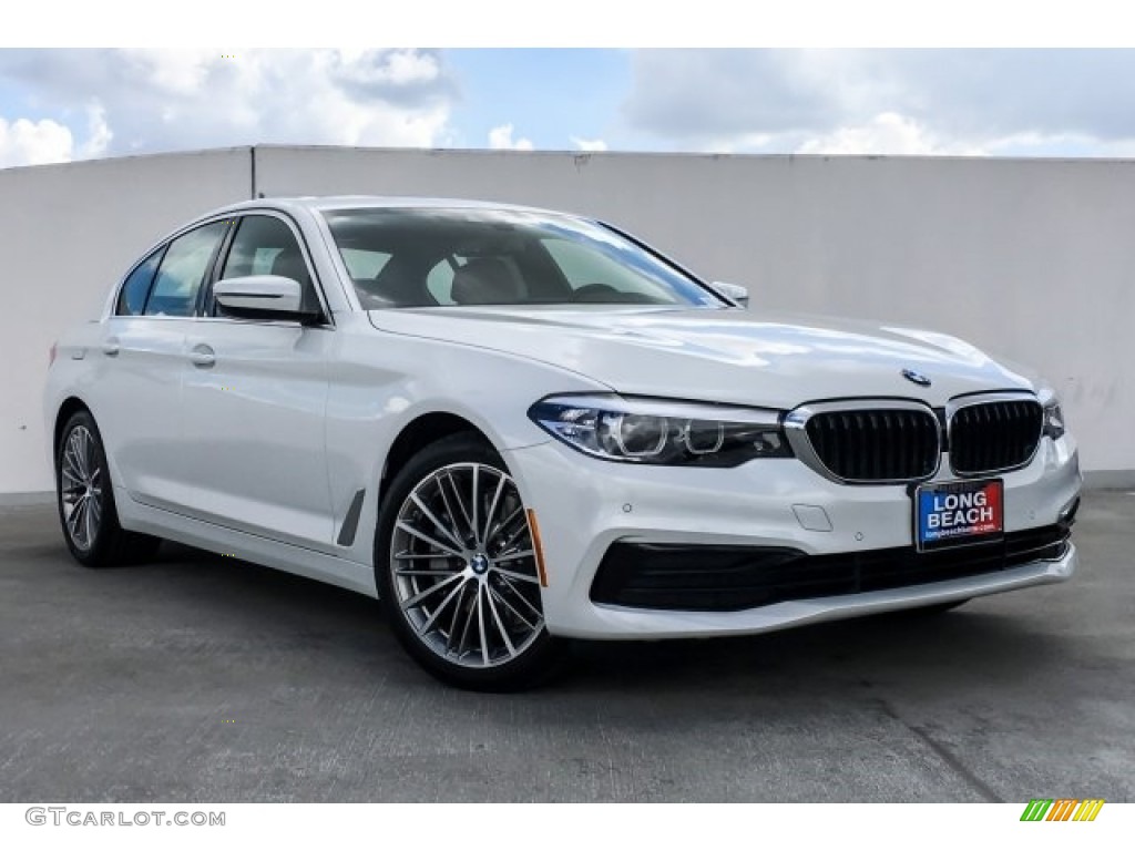 Mineral White Metallic 2019 BMW 5 Series 530i Sedan Exterior Photo #129763808