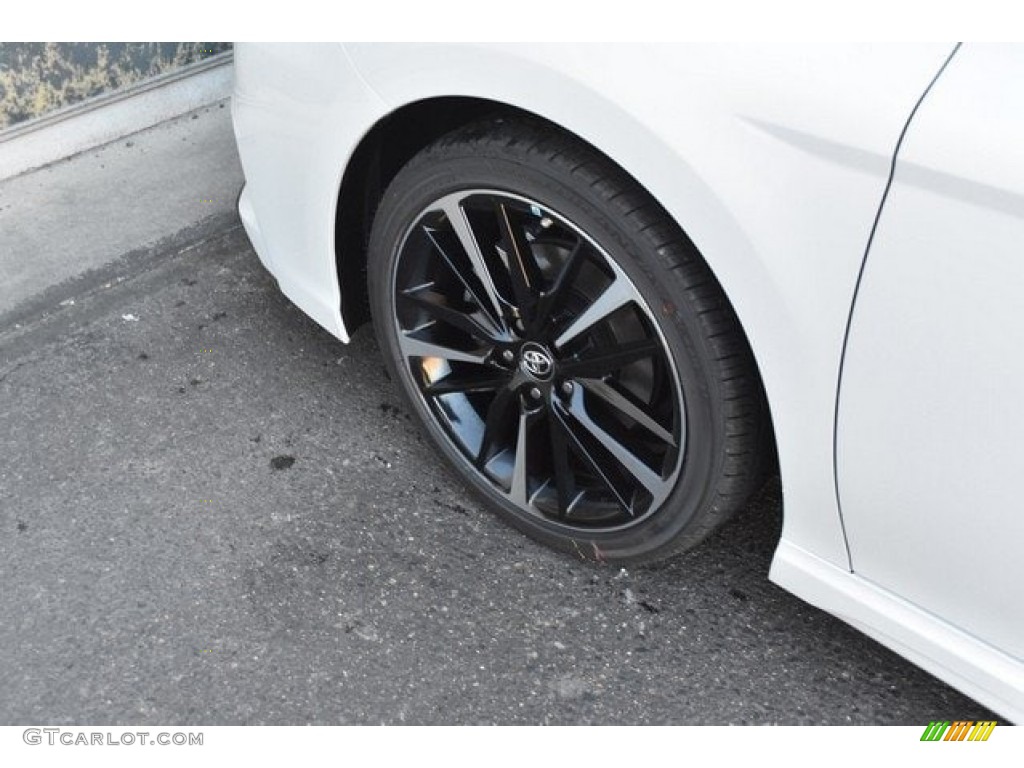 2019 Toyota Camry XSE Wheel Photo #129764078