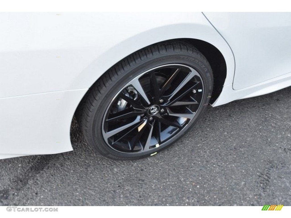 2019 Toyota Camry XSE Wheel Photo #129764117