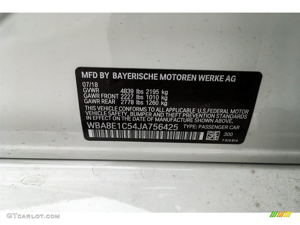 2018 3 Series 330e iPerformance Sedan - Alpine White / Black photo #11