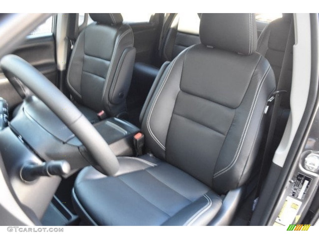 2019 Toyota Sienna SE AWD Front Seat Photo #129765080