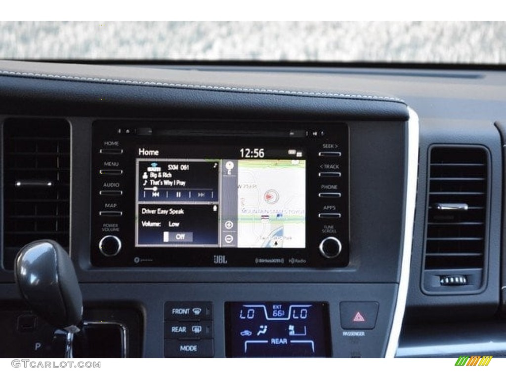 2019 Toyota Sienna SE AWD Controls Photo #129765119