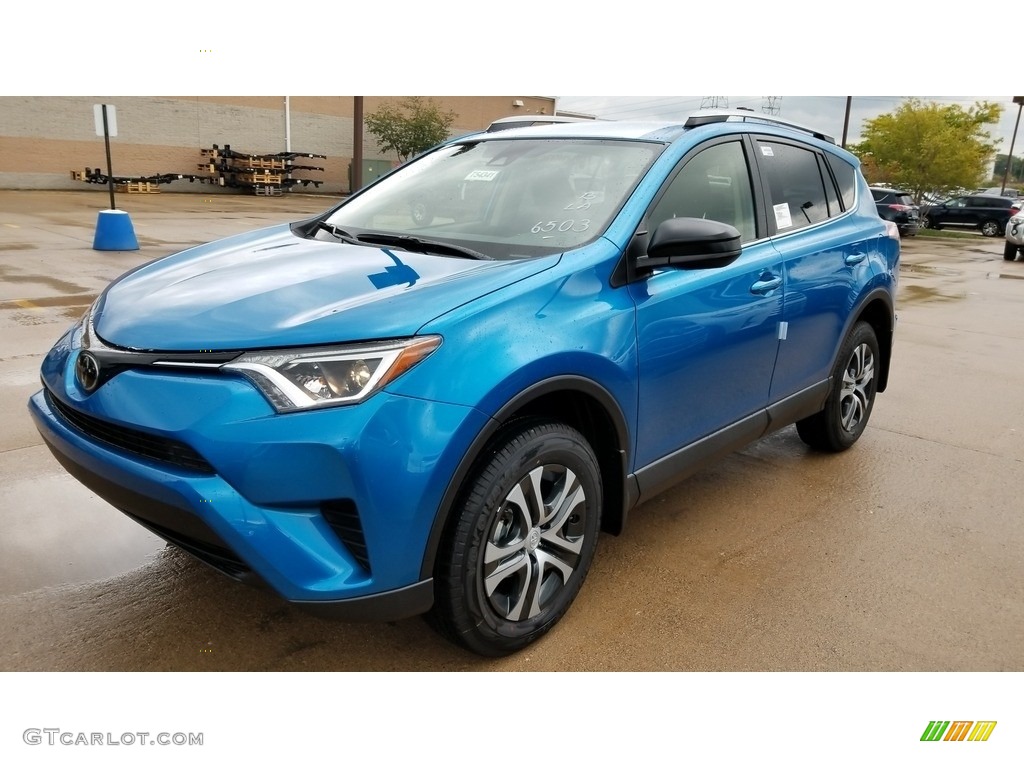 2018 RAV4 LE - Electric Storm Blue / Black photo #1