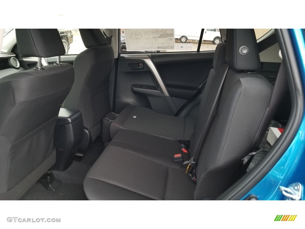 2018 RAV4 LE - Electric Storm Blue / Black photo #4