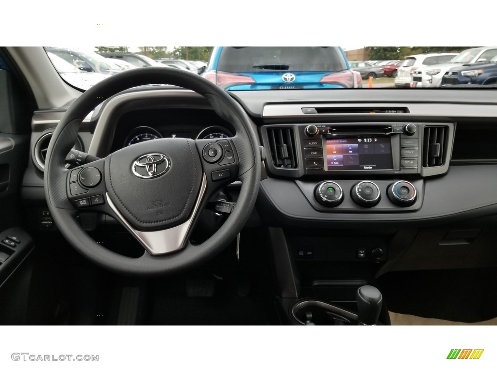 2018 RAV4 LE - Electric Storm Blue / Black photo #5