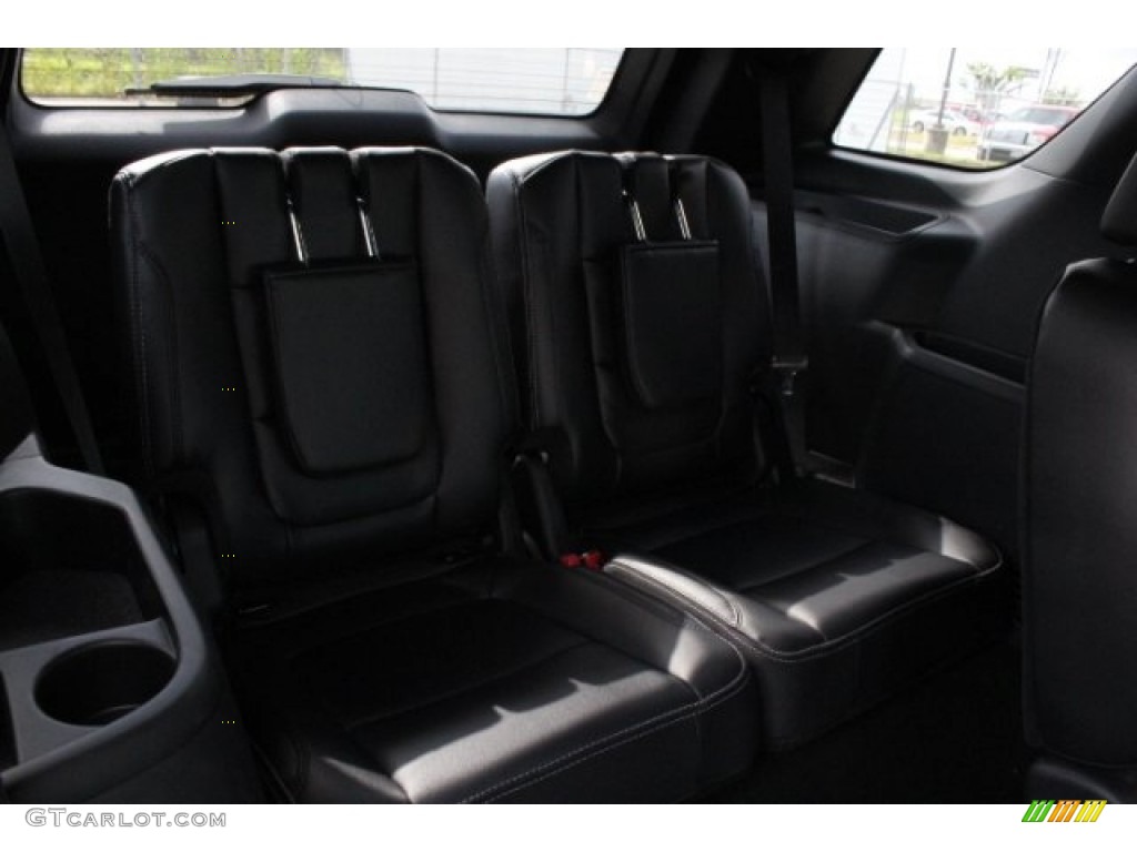 2018 Explorer Limited - Shadow Black / Ebony Black photo #33