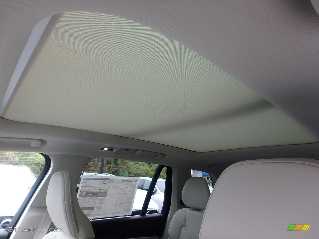 2019 Volvo XC90 T6 AWD Momentum Sunroof Photo #129769656