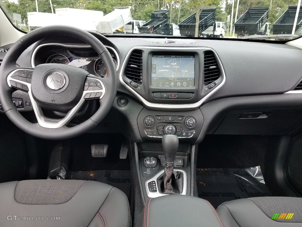 2018 Jeep Cherokee Trailhawk 4x4 Black Dashboard Photo #129770040