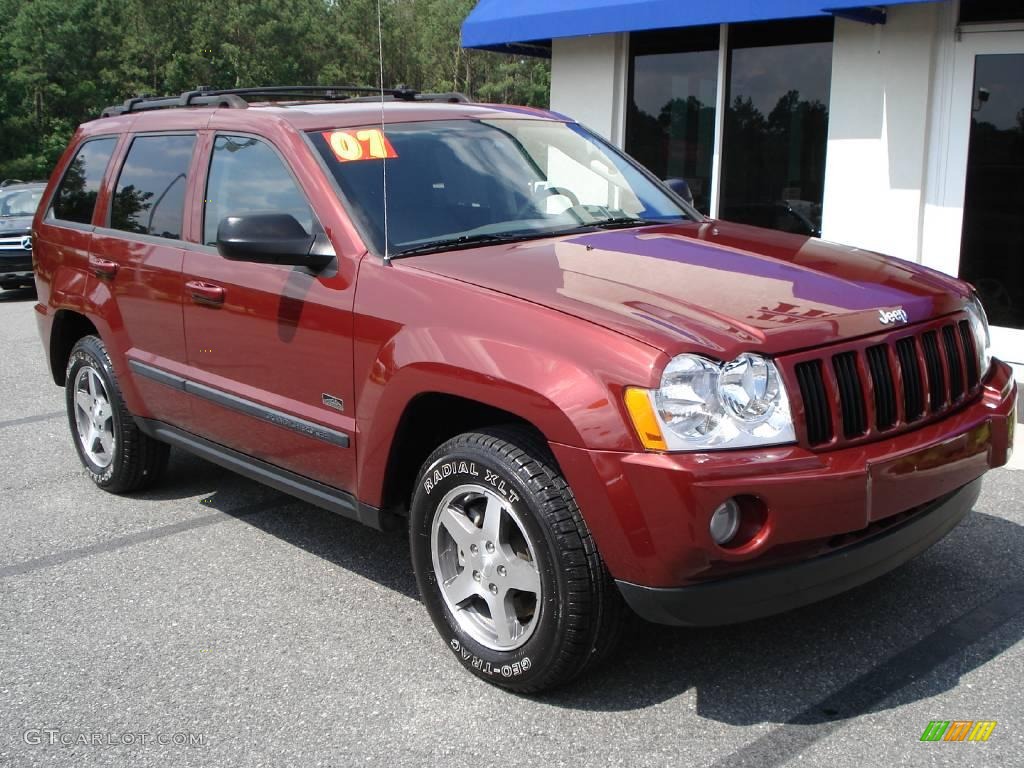 2007 Grand Cherokee Laredo - Red Rock Crystal Pearl / Medium Slate Gray photo #2