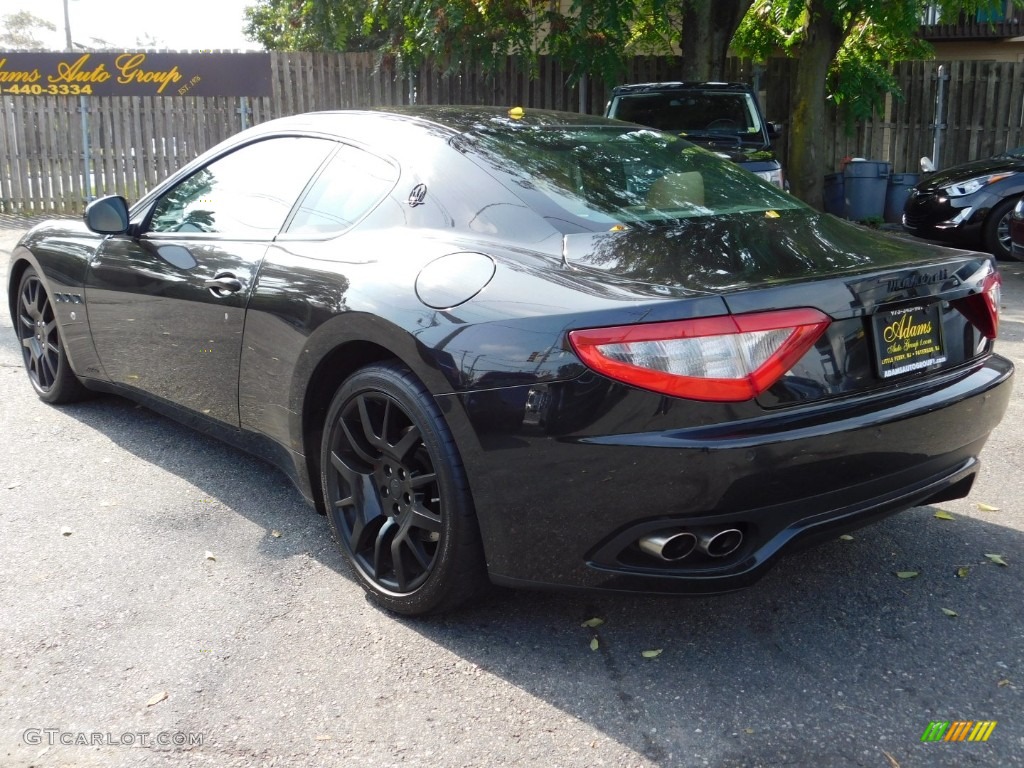 2008 GranTurismo  - Nero (Black) / Beige photo #7