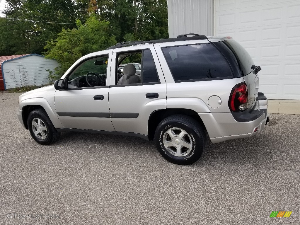 2005 TrailBlazer LS 4x4 - Silverstone Metallic / Light Gray photo #6