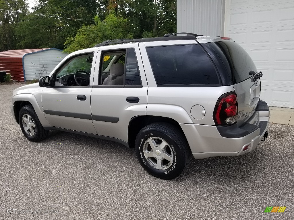 2005 TrailBlazer LS 4x4 - Silverstone Metallic / Light Gray photo #20
