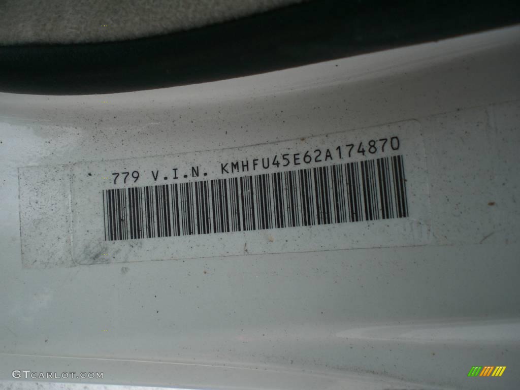 2002 XG350 Sedan - Ivory White Pearl / Beige photo #14