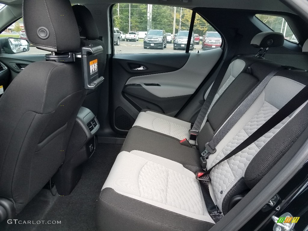 Medium Ash Gray Interior 2019 Chevrolet Equinox LS AWD Photo #129776316