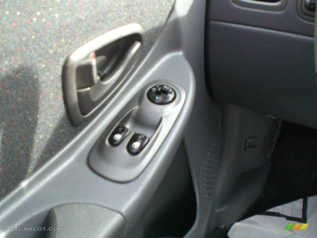 2001 Accent GS Coupe - Charcoal Gray / Gray photo #15