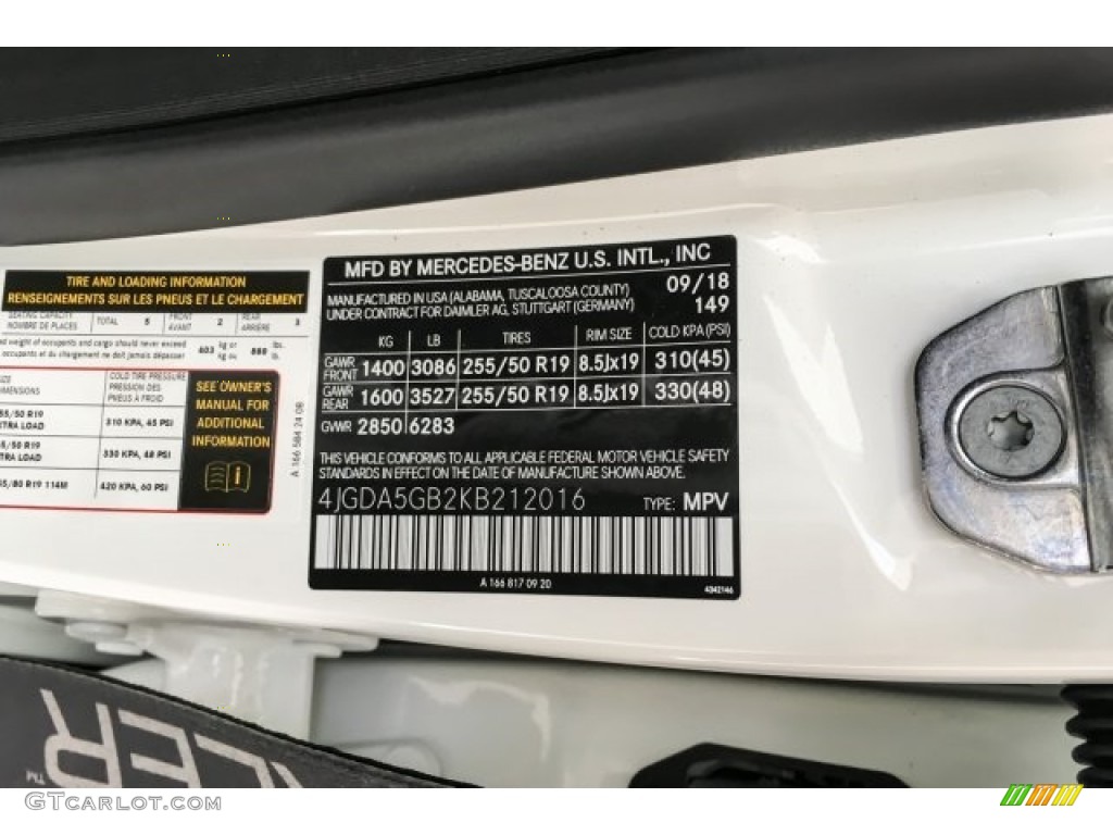 2019 GLE Color Code 149 for Polar White Photo #129780498
