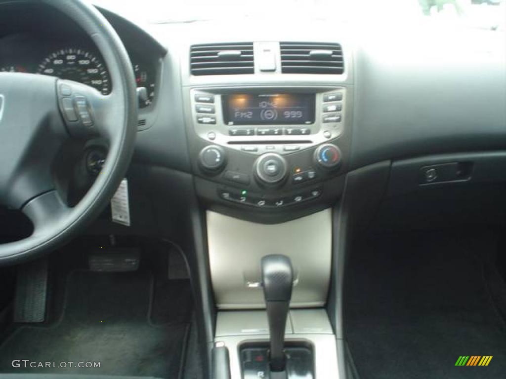 2007 Accord EX Sedan - Alabaster Silver Metallic / Black photo #7