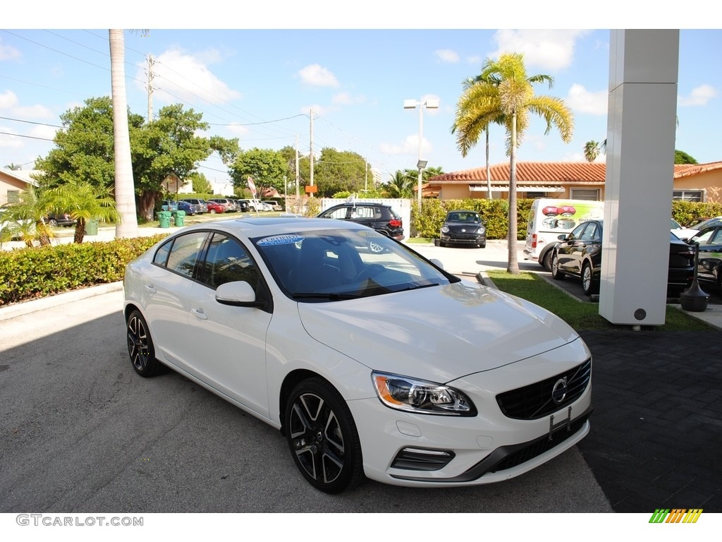 2018 Ice White Volvo S60 T5 Dynamic 129769068 Photo 3