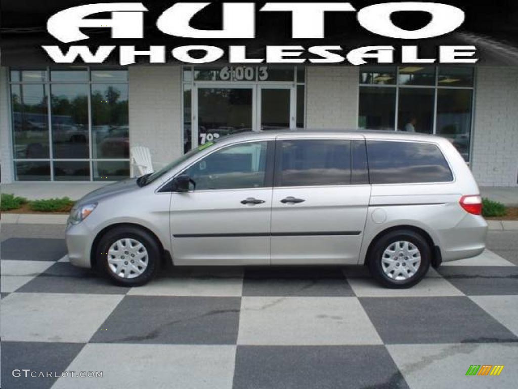 Silver Pearl Metallic Honda Odyssey