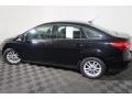 Shadow Black - Focus SE Sedan Photo No. 9