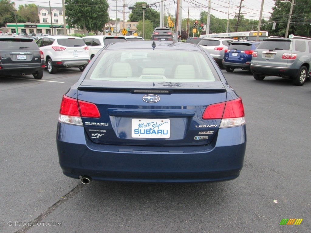 2011 Legacy 2.5i Limited - Azurite Blue Pearl / Warm Ivory photo #7