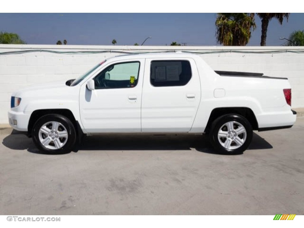 2011 Ridgeline RTL - White / Black photo #15