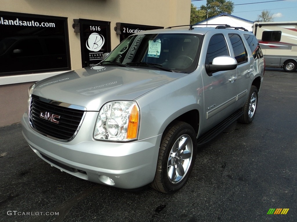 2013 Yukon SLT 4x4 - Quicksilver Metallic / Ebony photo #2