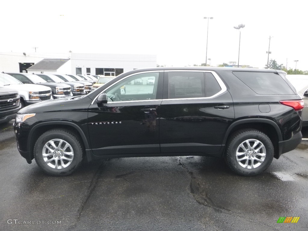 2019 Traverse LS AWD - Mosaic Black Metallic / Jet Black photo #2