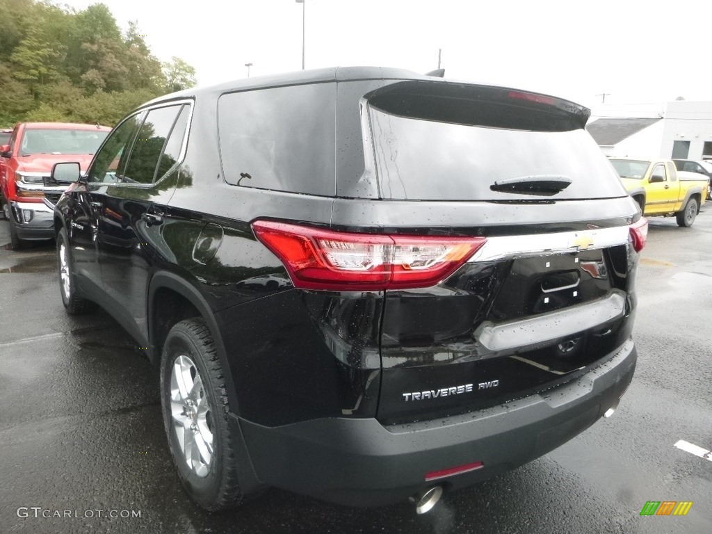 2019 Traverse LS AWD - Mosaic Black Metallic / Jet Black photo #3