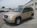 2005 Sand Beige Metallic GMC Envoy SLE 4x4  photo #3