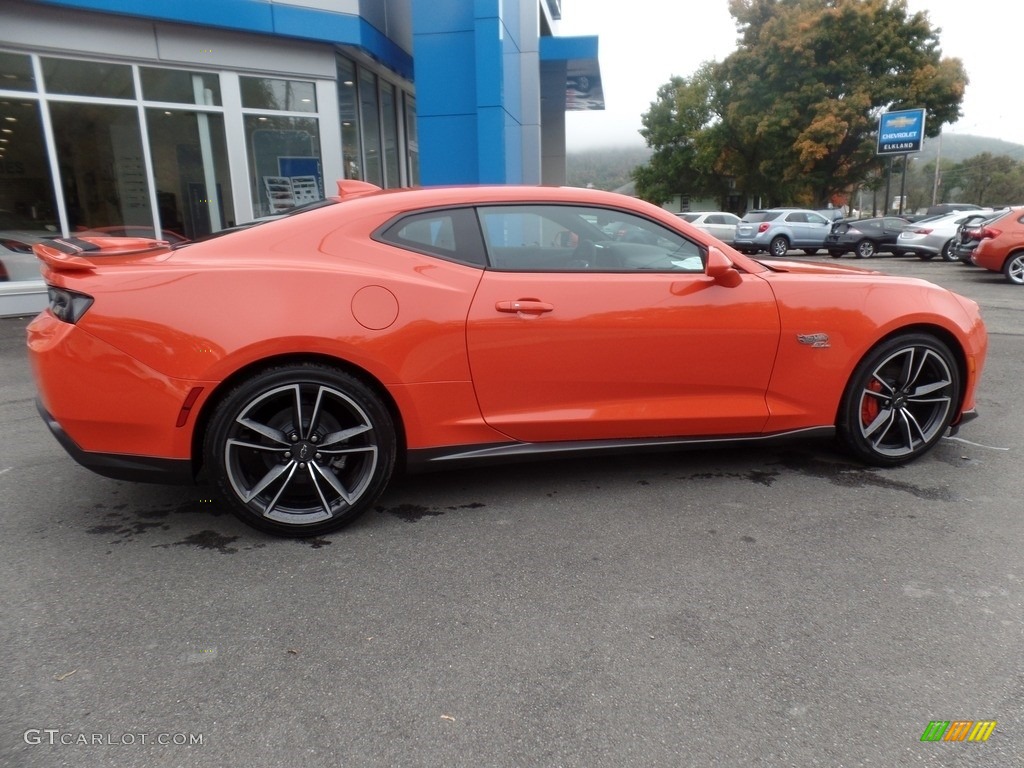 2018 Camaro LT Coupe Hot Wheels Package - Crush (Orange) / Jet Black photo #13