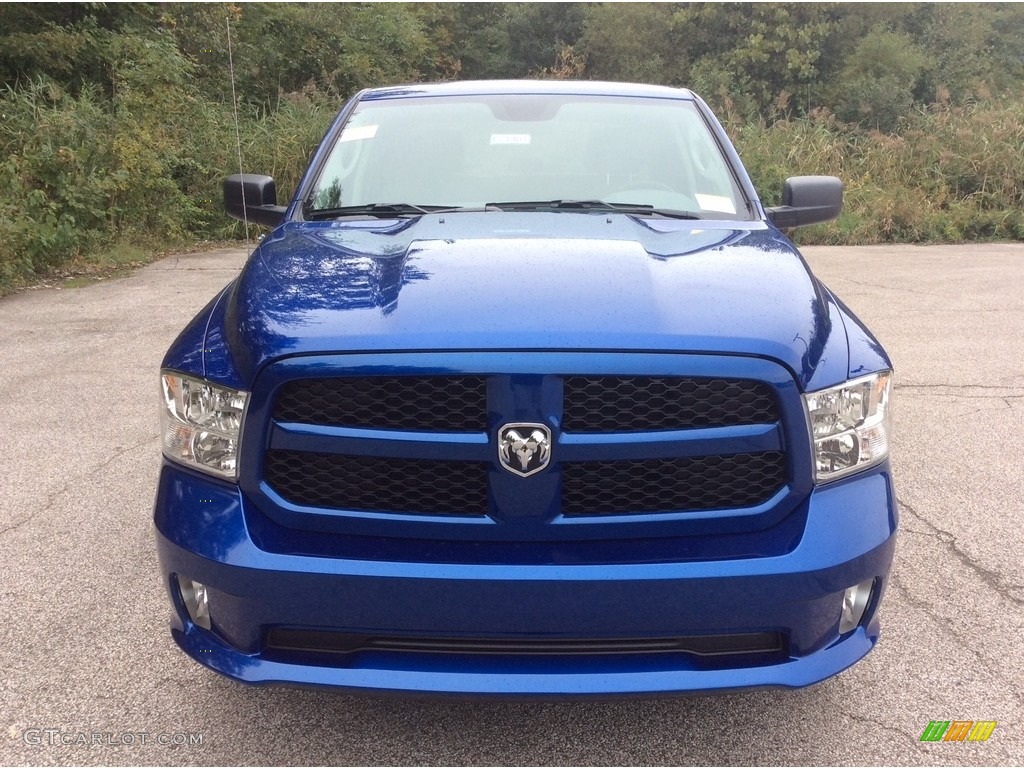 2019 1500 Classic Express Crew Cab 4x4 - Blue Streak Pearl / Black/Diesel Gray photo #2