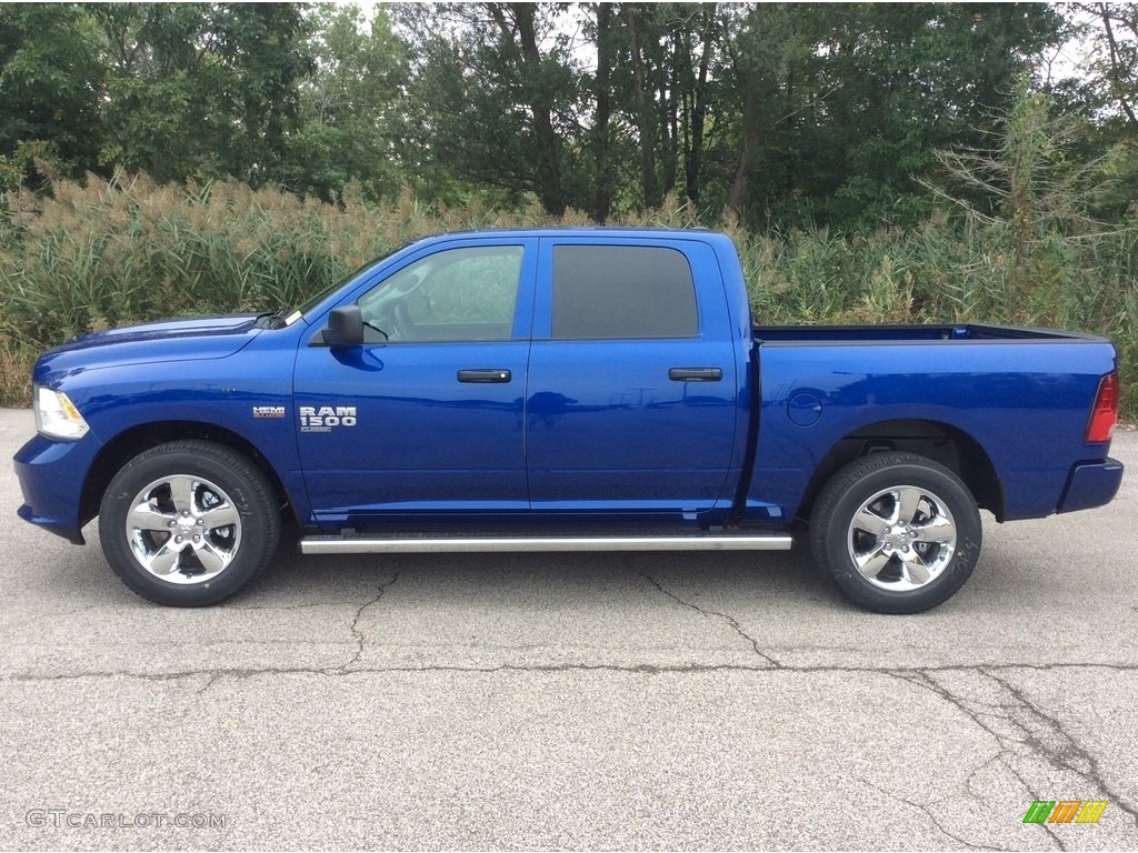 2019 1500 Classic Express Crew Cab 4x4 - Blue Streak Pearl / Black/Diesel Gray photo #3