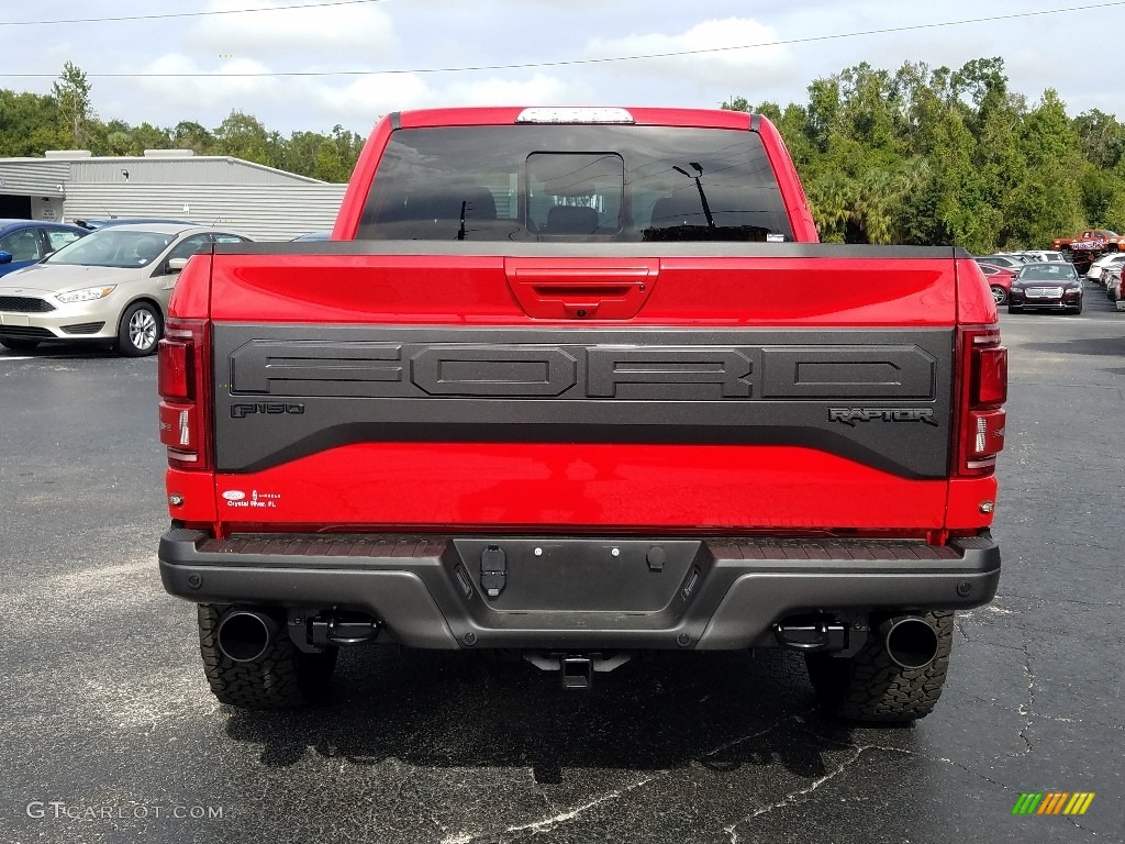2018 Ford F150 SVT Raptor SuperCab 4x4 Exhaust Photo #129803147