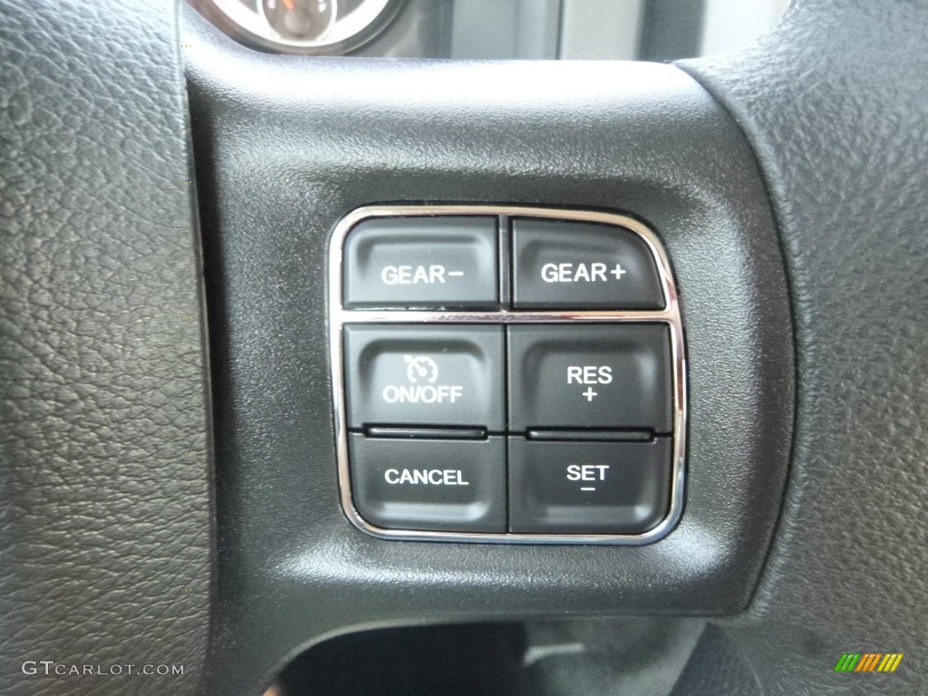2019 Ram 1500 Classic Tradesman Regular Cab 4x4 Black/Diesel Gray Steering Wheel Photo #129806543