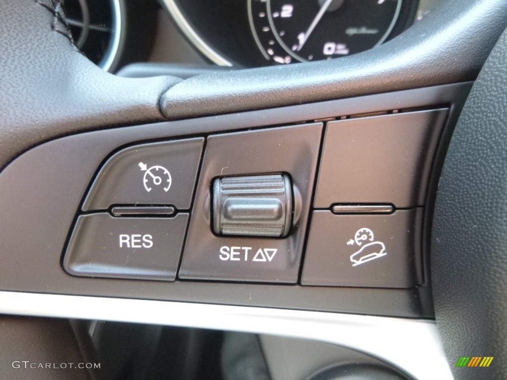 2019 Alfa Romeo Stelvio AWD Chocolate Steering Wheel Photo #129806943