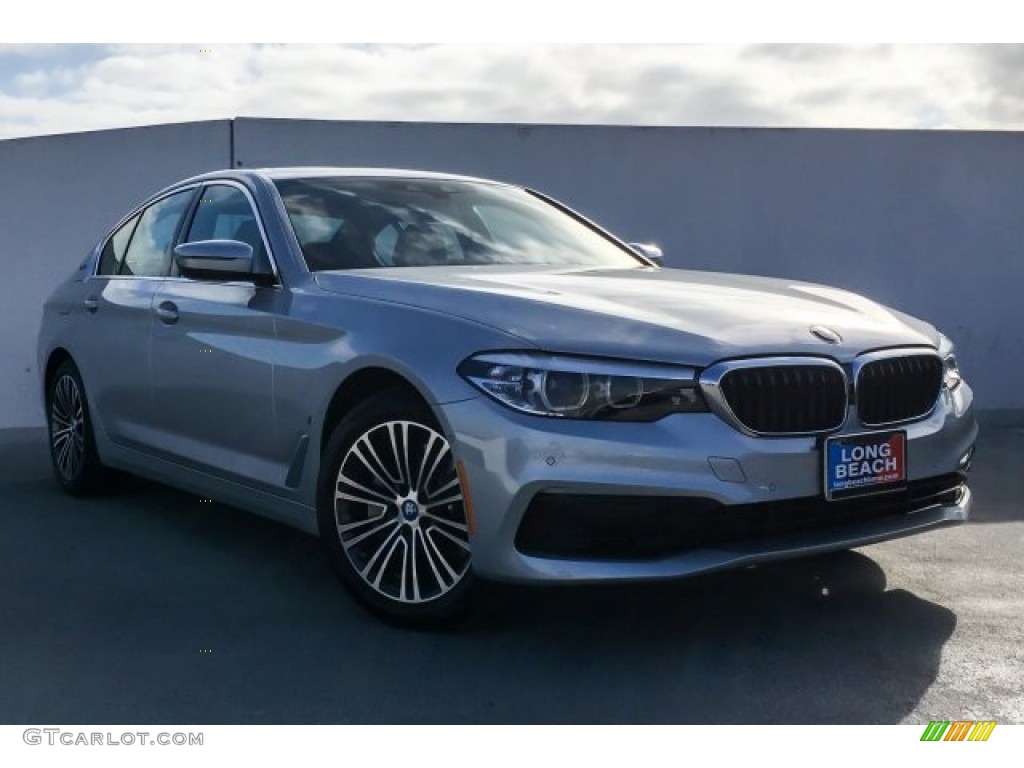 2019 5 Series 530e iPerformance Sedan - Glacier Silver Metallic / Black photo #11