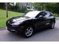 Black - Macan  Photo No. 1