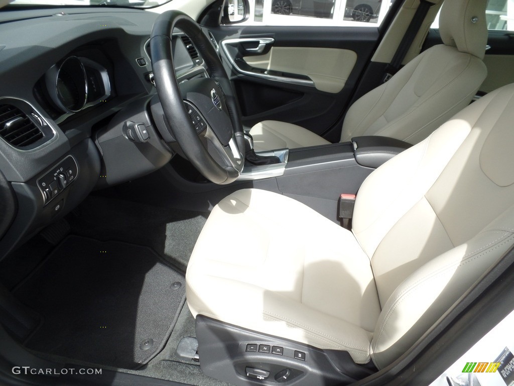 2018 S60 T5 Inscription - Ice White / Beige photo #10