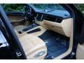 Black - Macan  Photo No. 16